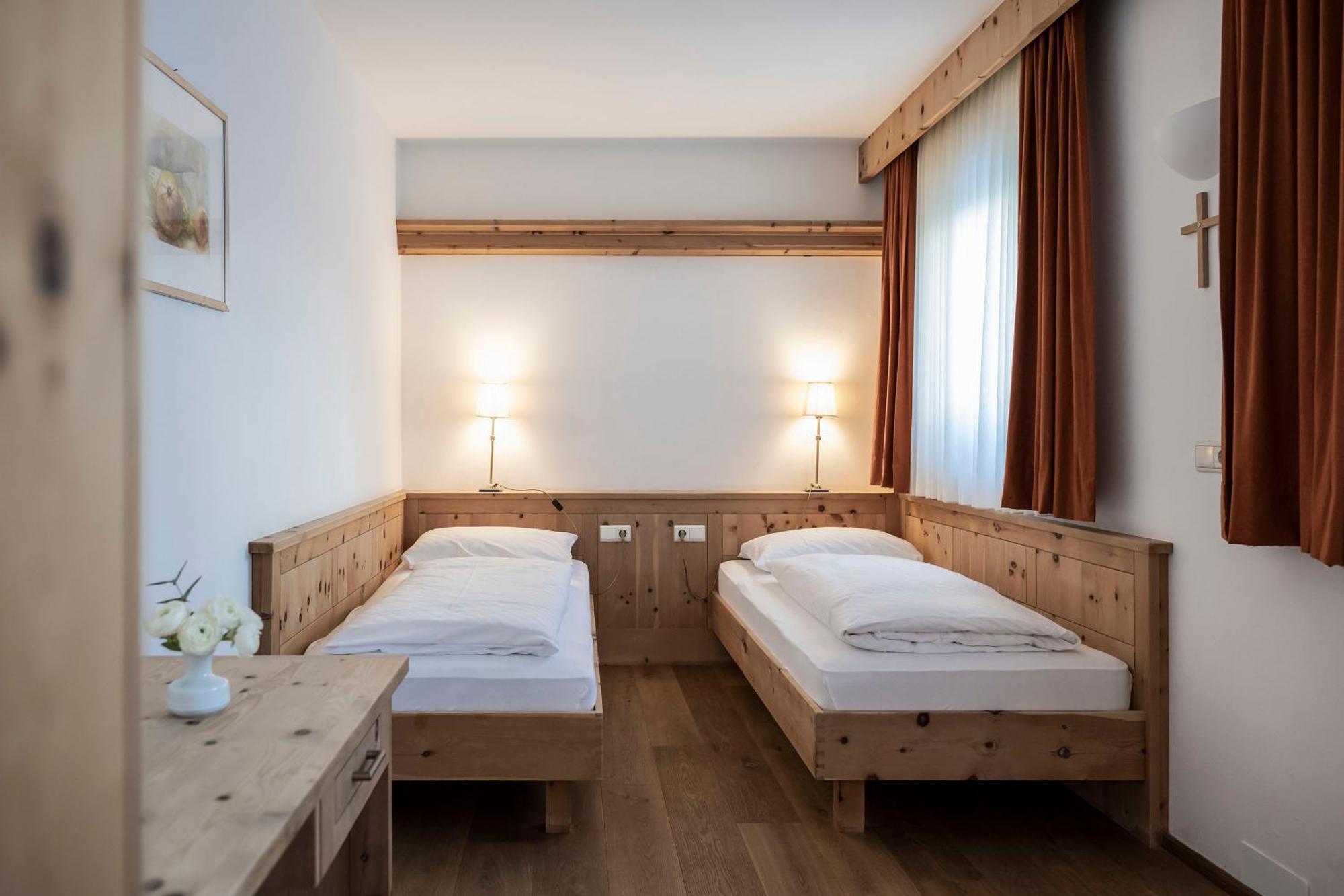 Family Resort Rainer Sexten Ngoại thất bức ảnh