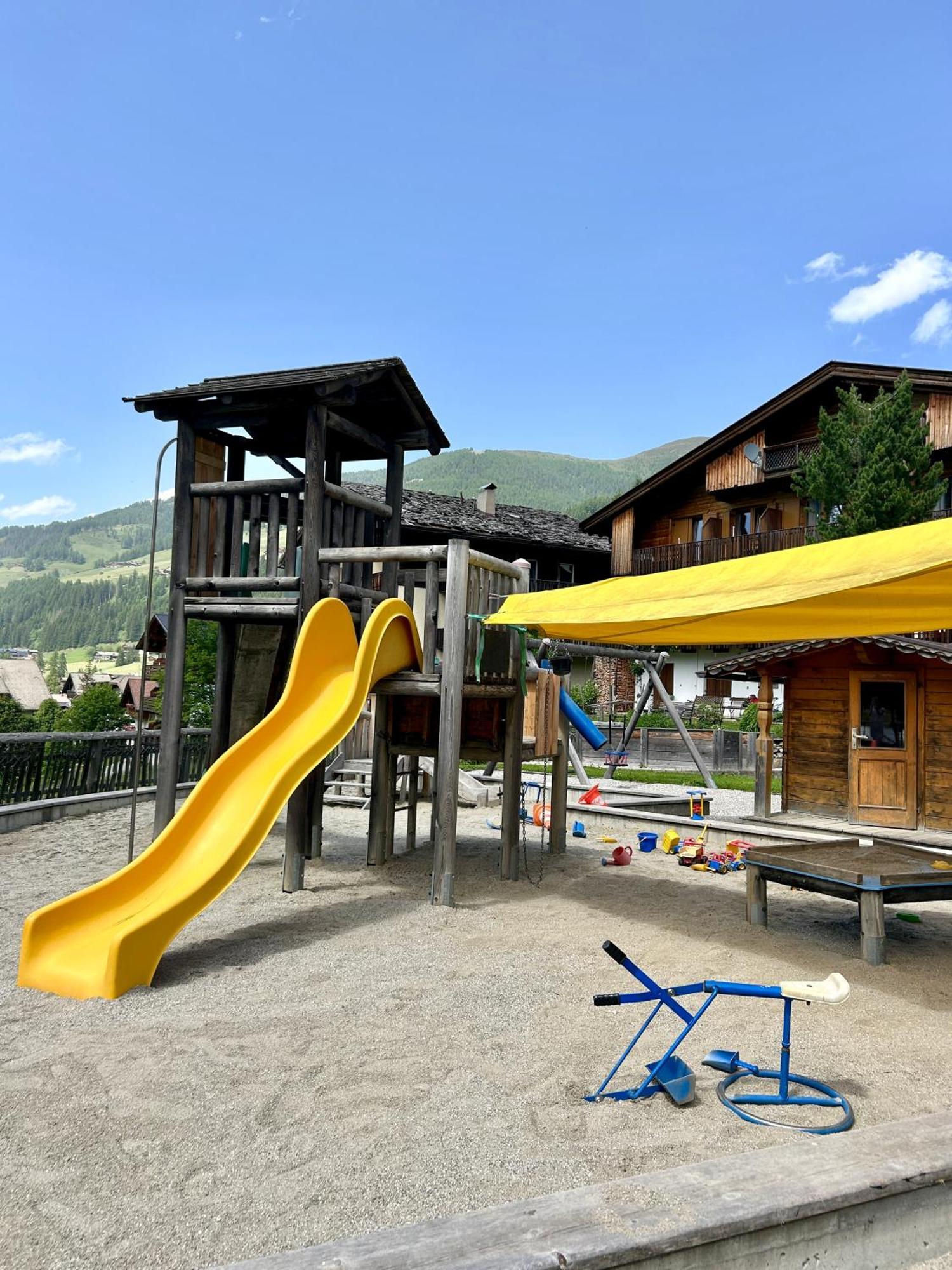 Family Resort Rainer Sexten Ngoại thất bức ảnh