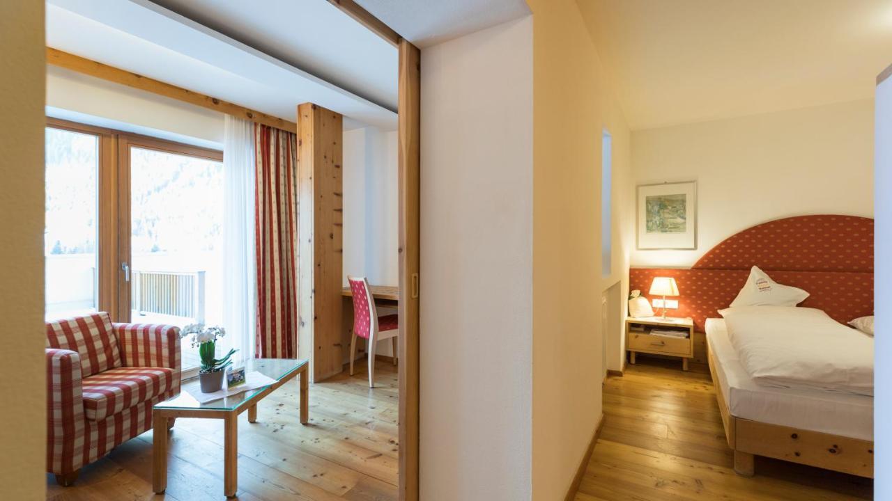 Family Resort Rainer Sexten Ngoại thất bức ảnh